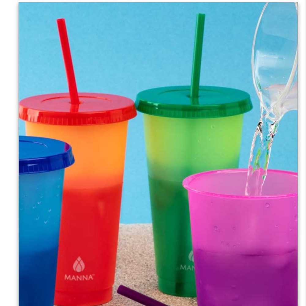 Manna 12 pack color changing tumblers cups + straw New In Box